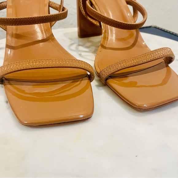 NWT Aldo Mod-Block Nude Step In Heels Size 10 - Picture 2 of 12